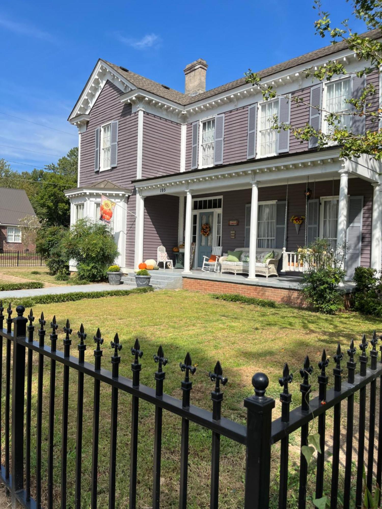 The Wynne House 3*