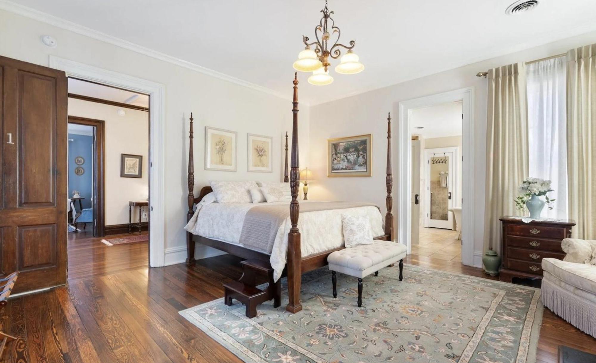 The Wynne House Bed & Breakfast 3*