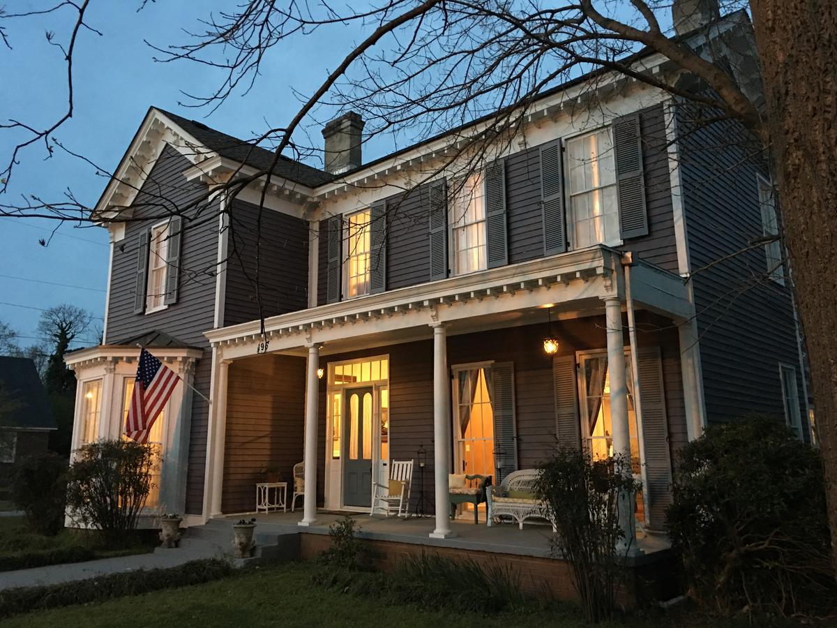 Bed & Breakfast The Wynne House 3*