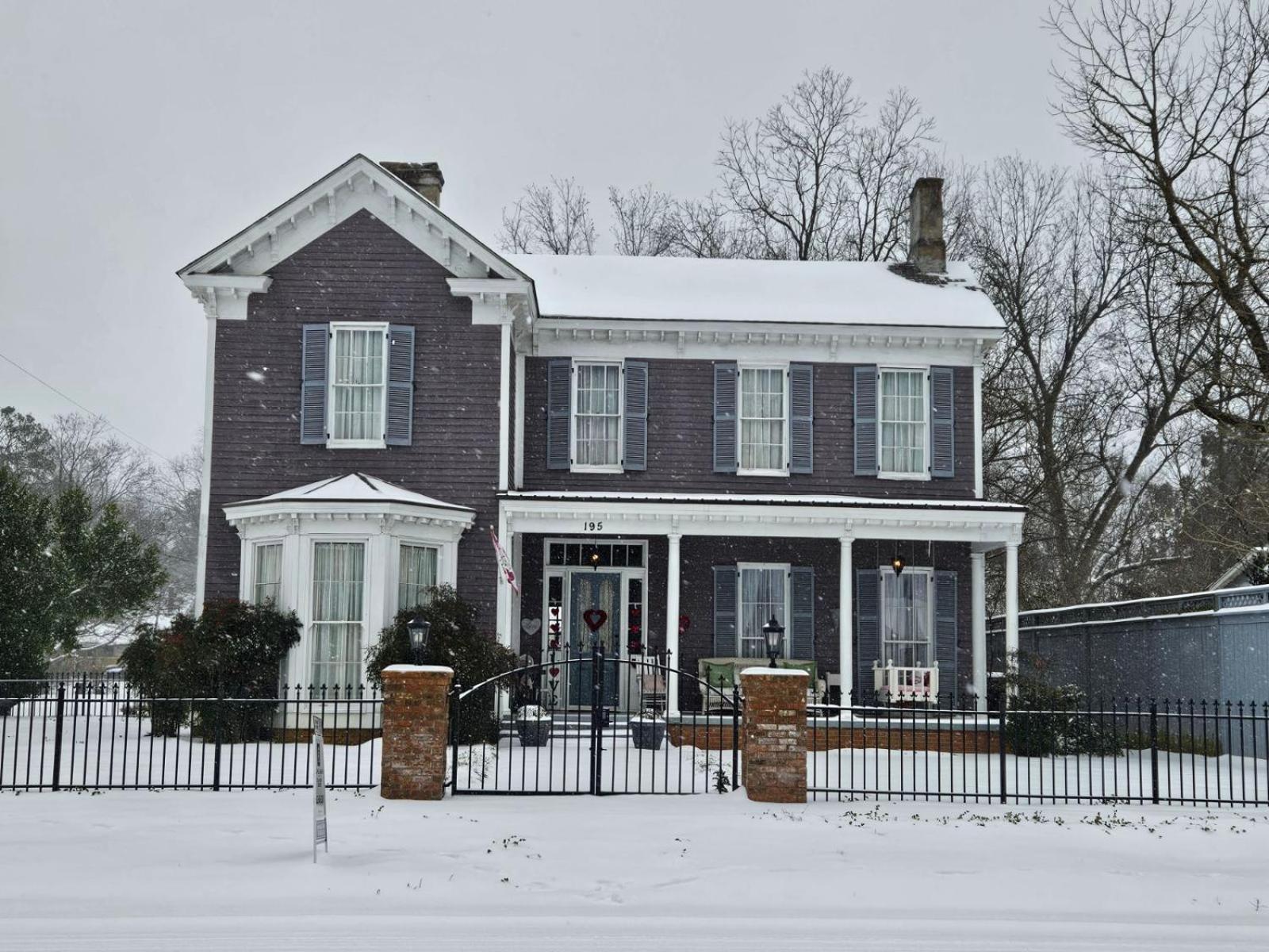The Wynne House Frühstückspension Holly Springs